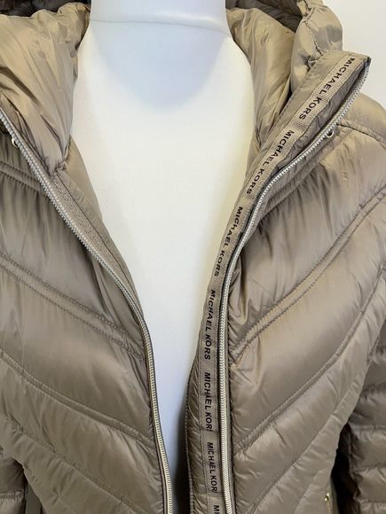BNWT Michael Kors Extra Light Weight Down Fill Quilted Coat. Size Small UK 8-10 - Picture 5 of 11